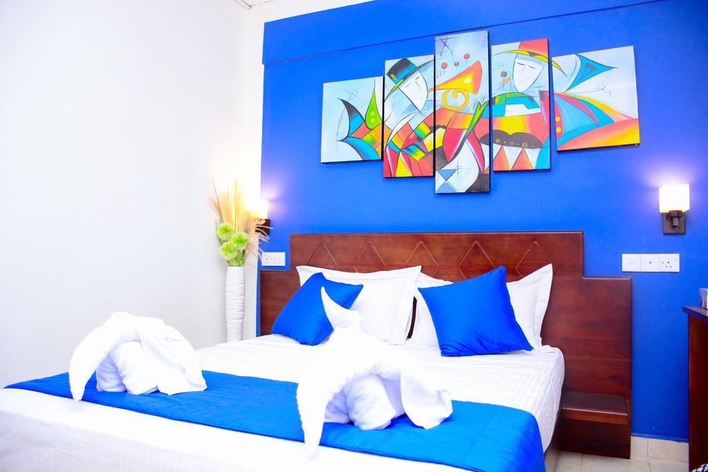 Mama Beach Villa Негомбо Екстериор снимка