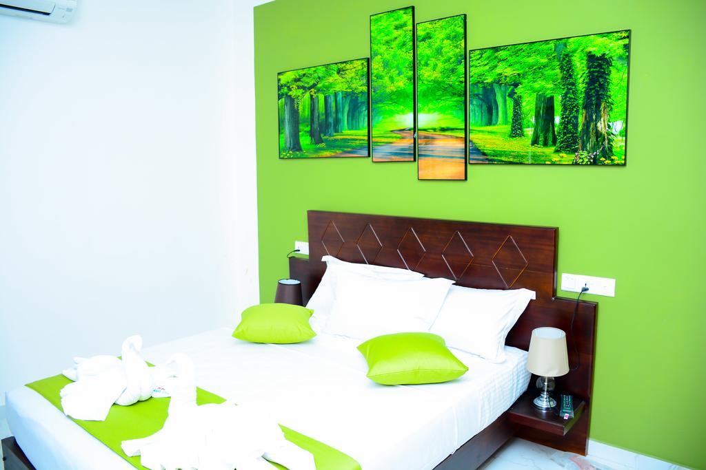 Mama Beach Villa Негомбо Екстериор снимка