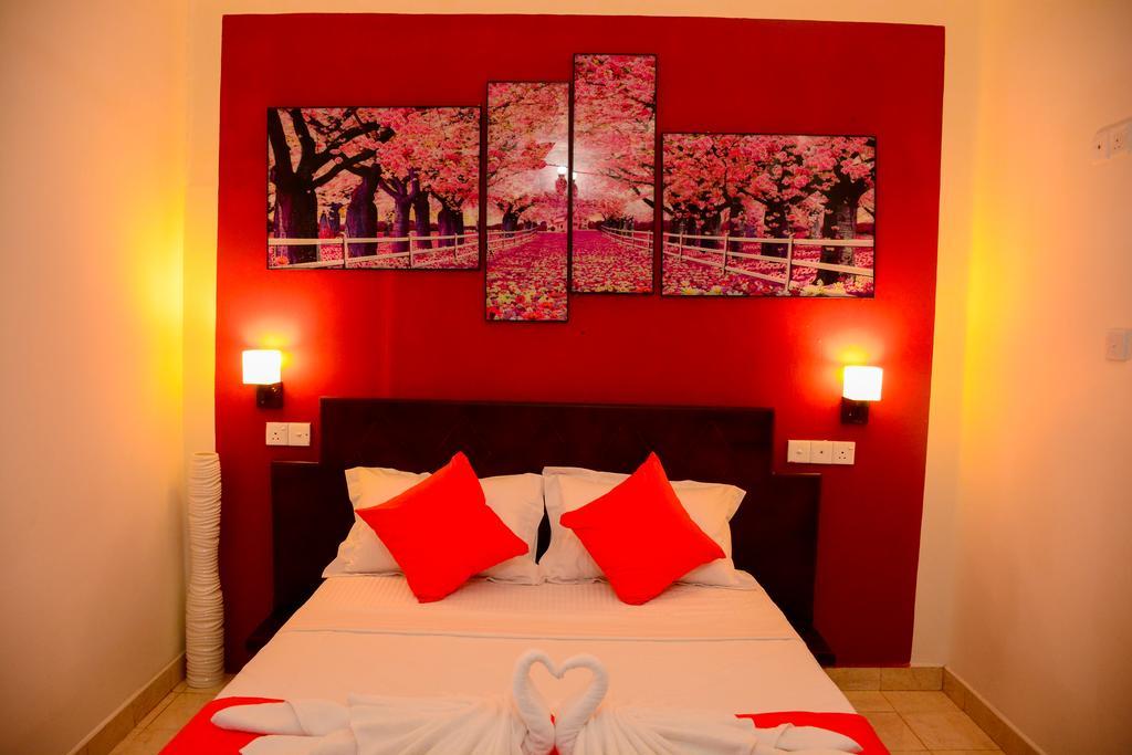 Mama Beach Villa Негомбо Екстериор снимка