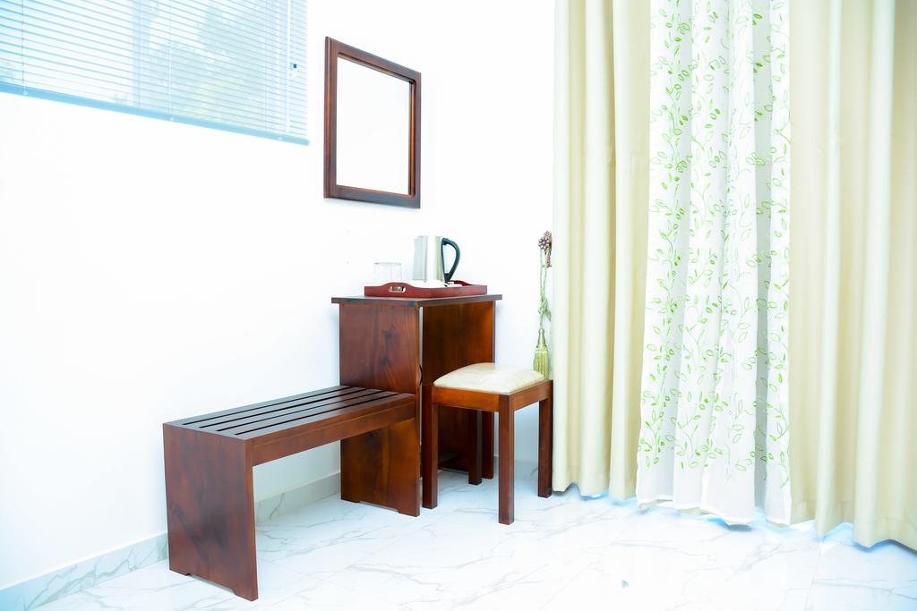 Mama Beach Villa Негомбо Екстериор снимка